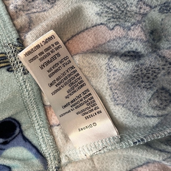 Disney Women’s Fleece Joggers “Stitch” Pajama soft material 100% Polyester 2X - Picture 2 of 2